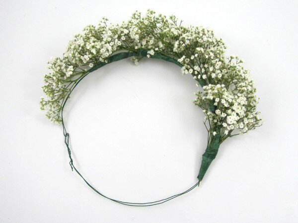 Baby's Breath Floral Crown headpiece DIY tutorial by BloomsByTheBox on Oh Lovely Day