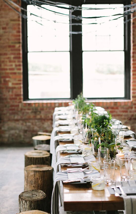 DIY tree stump tables | ohlovelyday.com