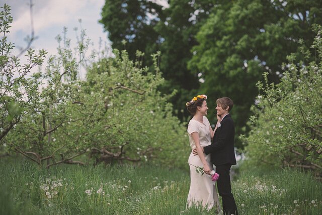 DIY Budget-friendly Barn Wedding | Love and Perry Photography
