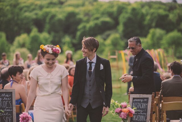 DIY Budget-friendly Barn Wedding | Love and Perry Photography