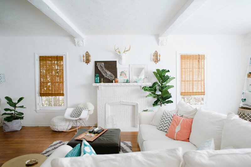 Chandra Fredrick's Home Tour | Living Room Inspiration | Photos by Hazelnut Photo | Click through to see more and get sources here: https://ohlovelyday.com/2014/04/home-tour-living-room.html